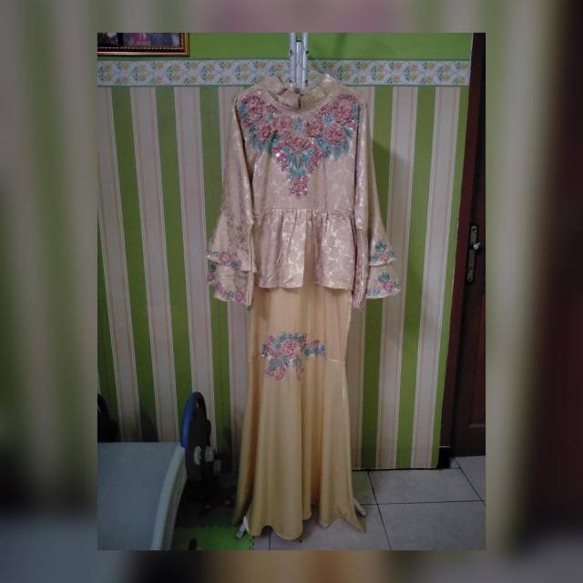 Preloved gamis