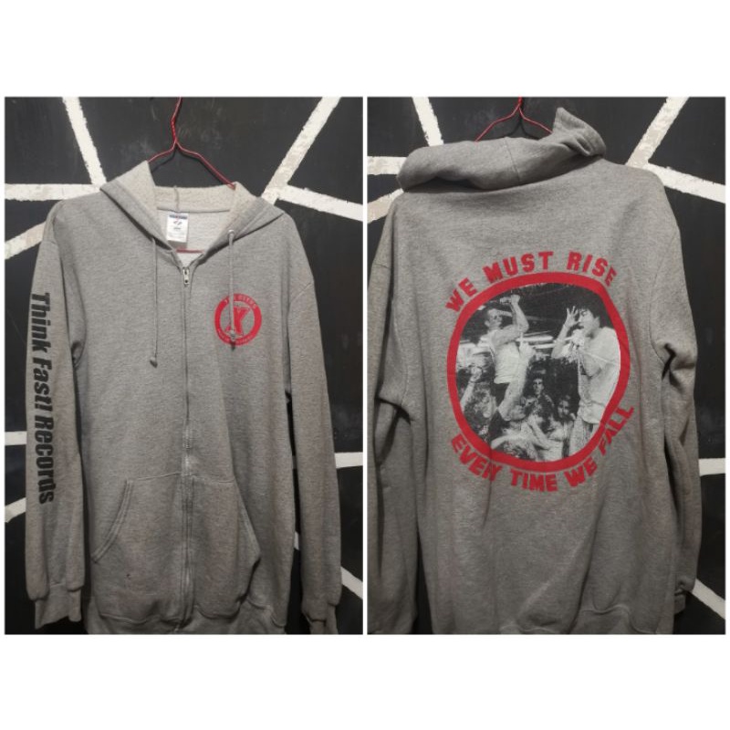 zipper hoodie