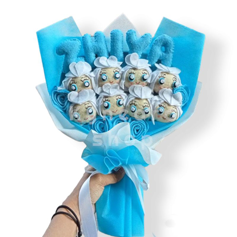 buket wisuda boneka frozen biru