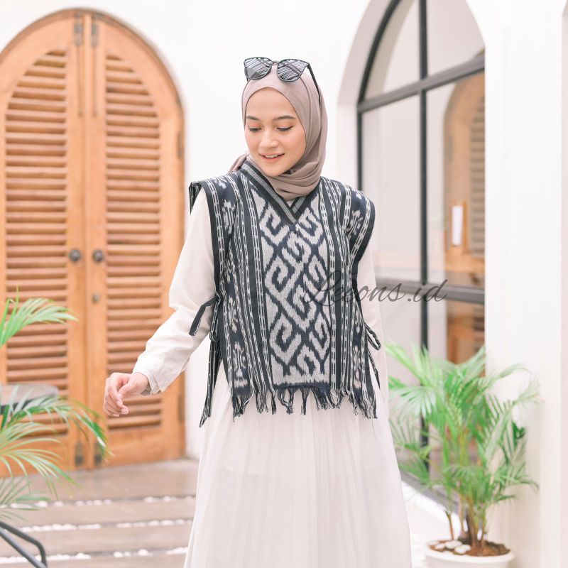 VEST TENUN