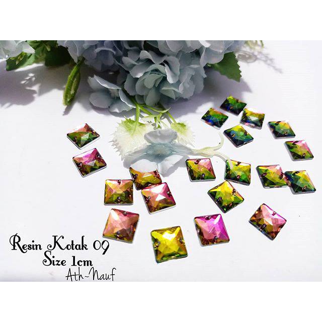 Resin Kotak 09