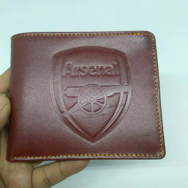 Dompet Arsenal Bahan Kulit Sapi