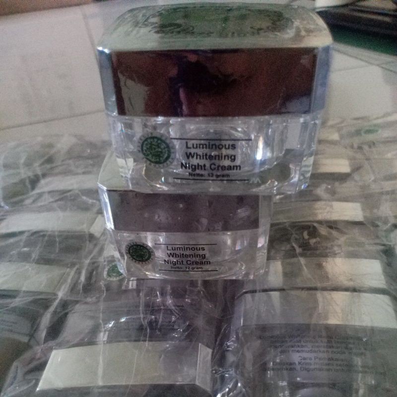 luminous night cream