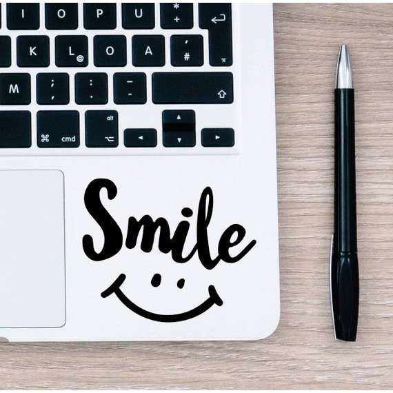 STIKER LAPATOP SMILE