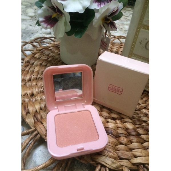 BLUSH ON Candy Candy COLOUR GEOMETRY By Lameila