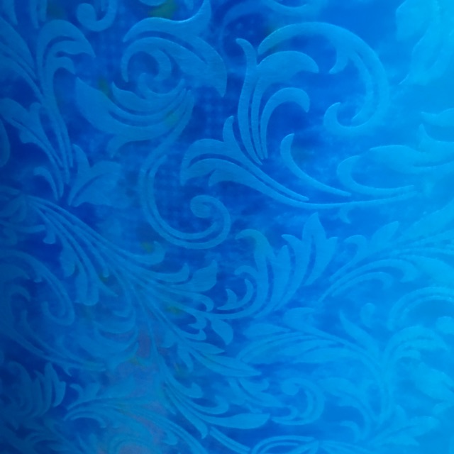 Wallpaper dinding cantik murah aman