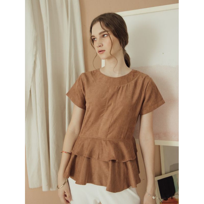 Rebecca Top by MODESTERA