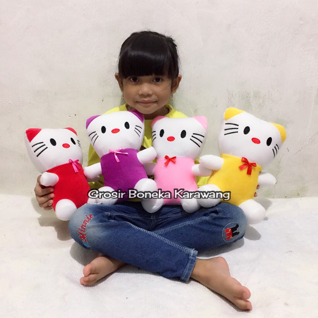 Boneka Hello Kitty Ukuran "S"