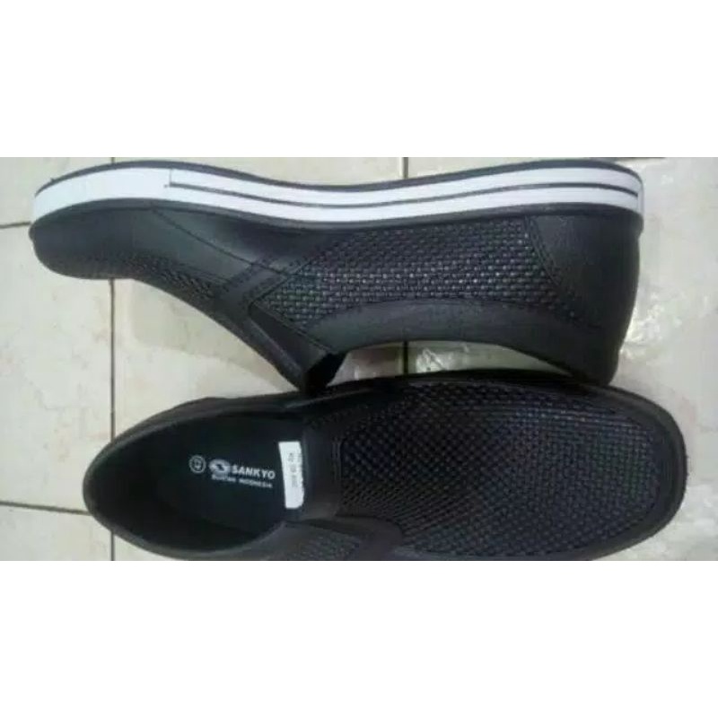 Sepatu Pria Sankyo