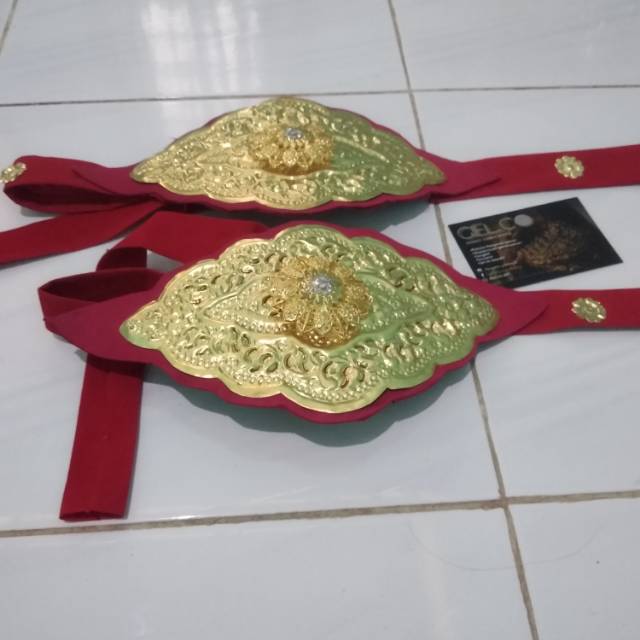 Badong ikat pinggang