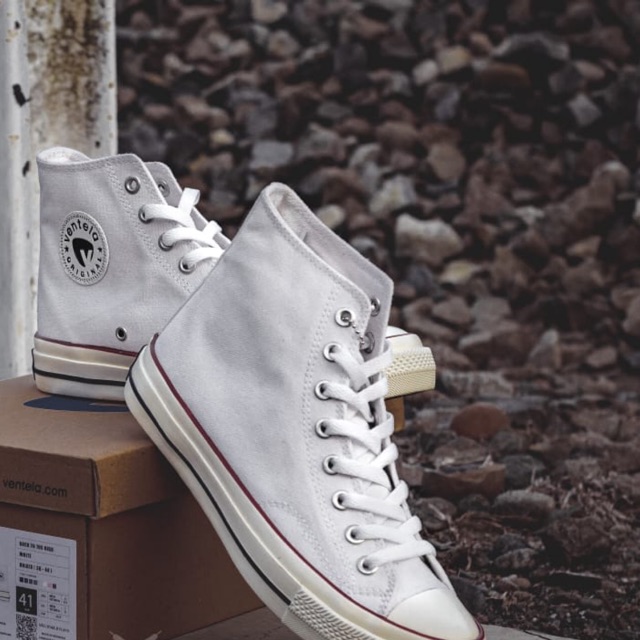 Ventela 70s High White