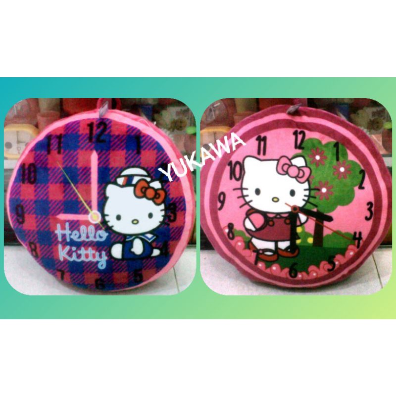 BONEKA BANTAL BULAT HELLO KITTY