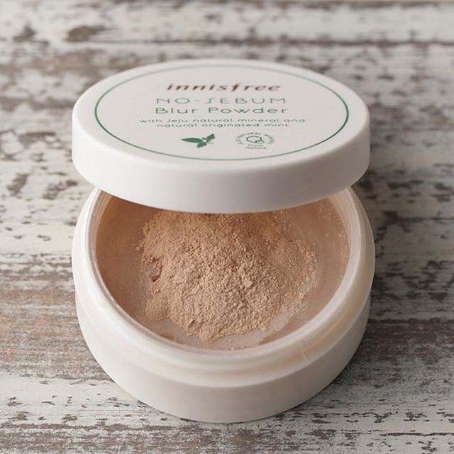 Innisfree no sebum blur powde