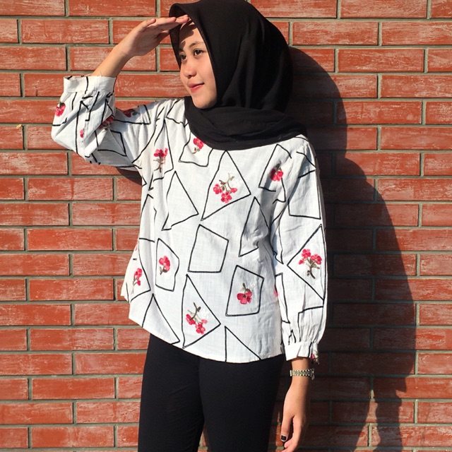 Preloved blouse