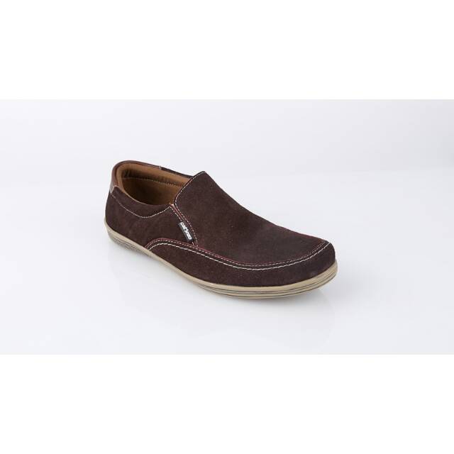 sepatu snakers kulit