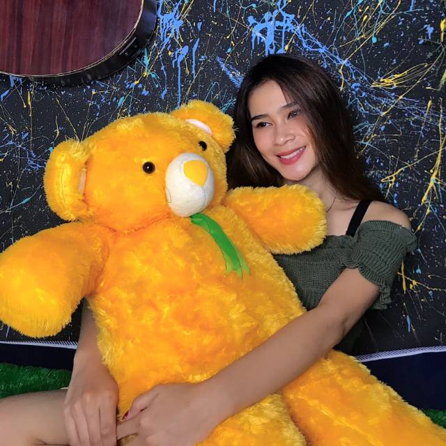 Boneka jumbo lucu