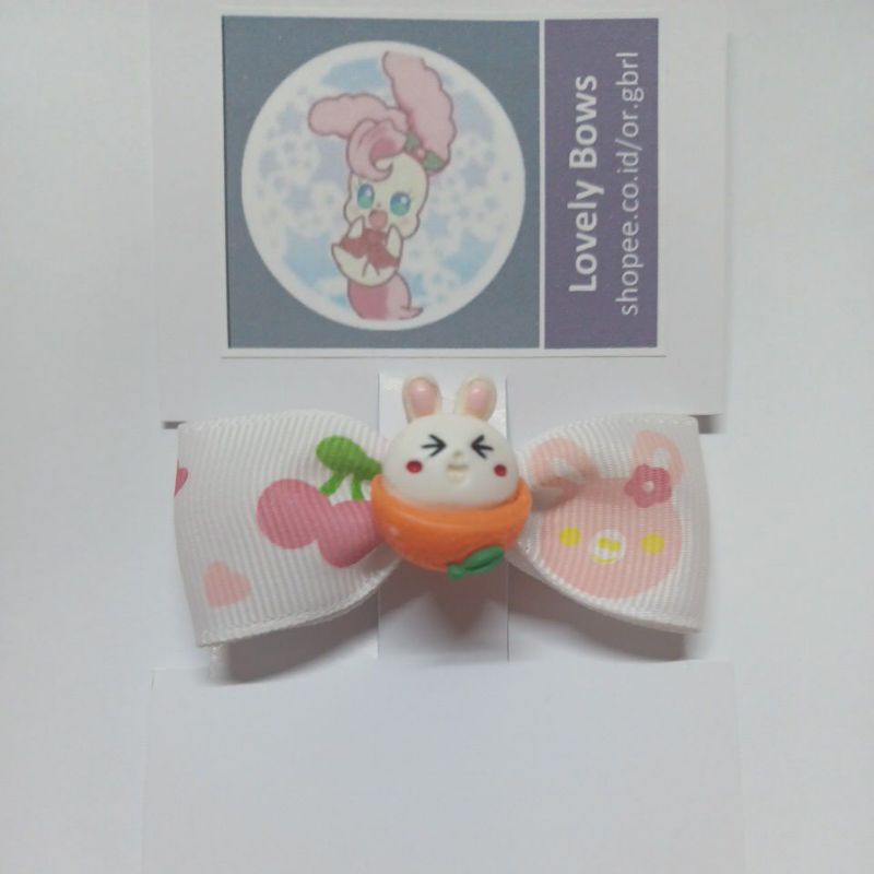 Rabbit fruit bow
