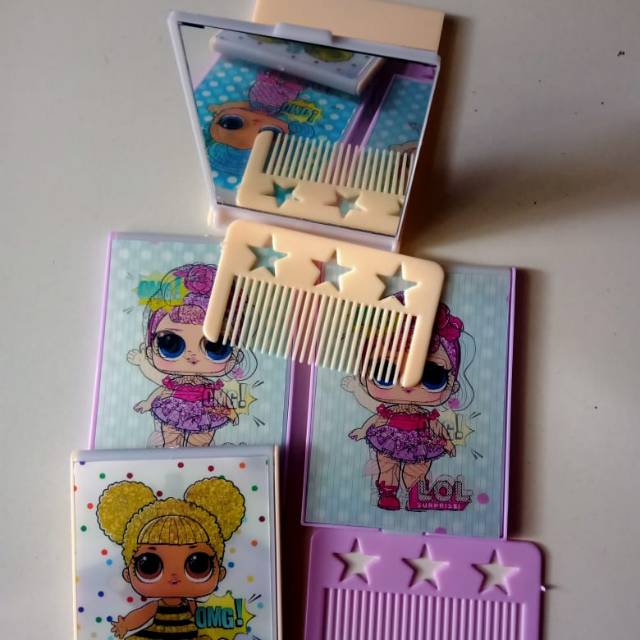 Cermin lipat mini