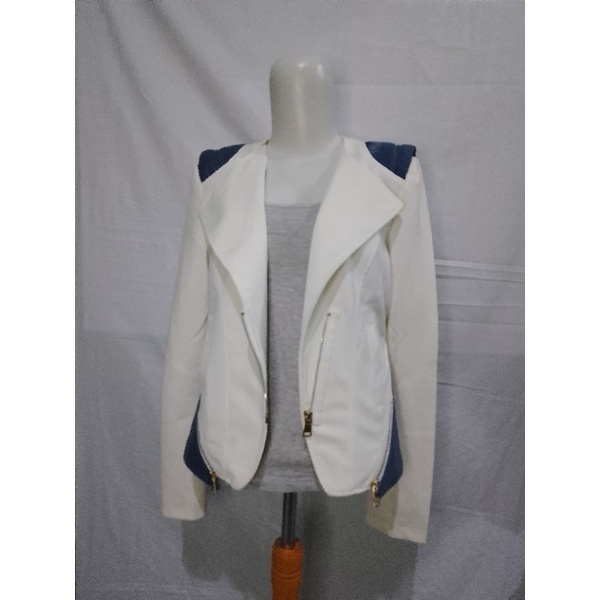 outer luaran semi formal putih