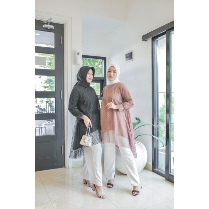 AIRA BLOUSE