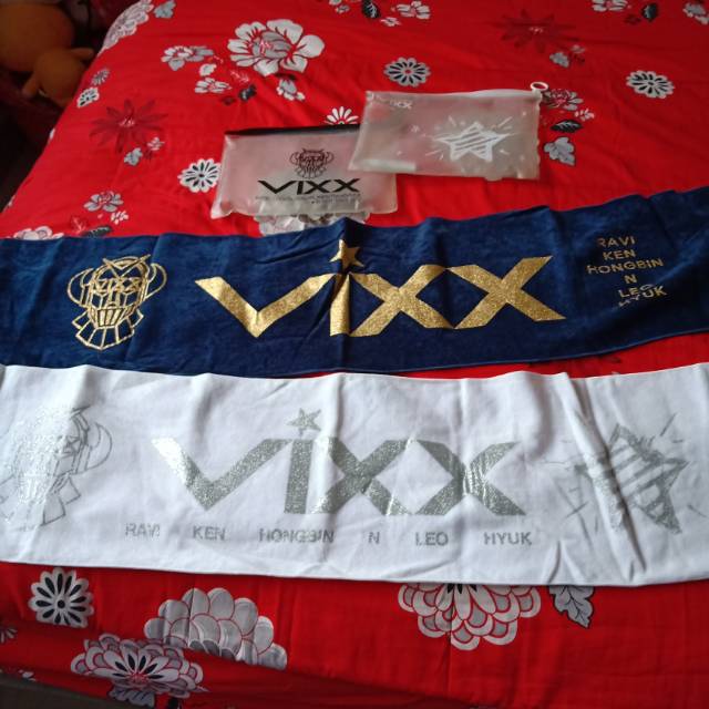 Towel offical vixx