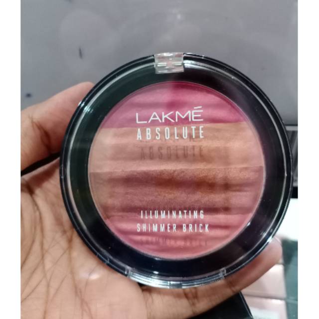 Lakme absolute illuminating shimmer brick