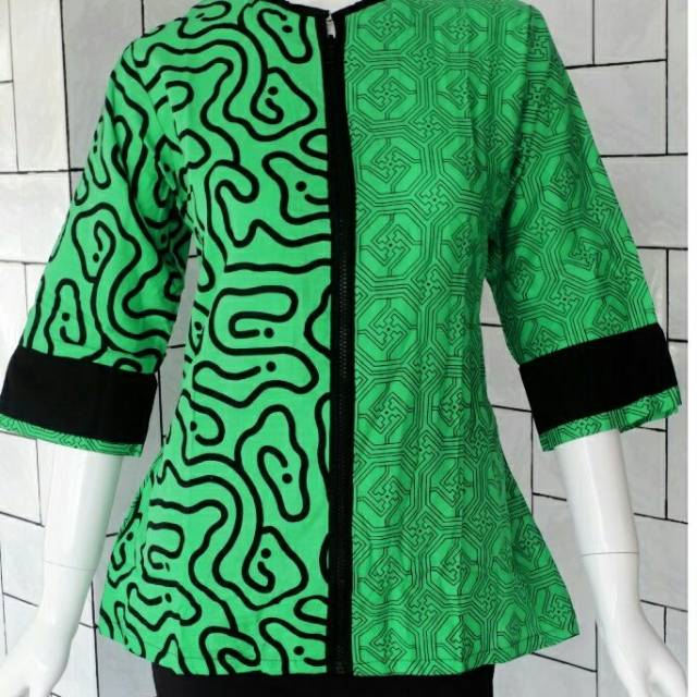 Blouse Batik