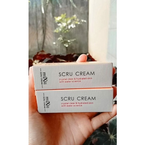 Scrub Bibir Mixiu