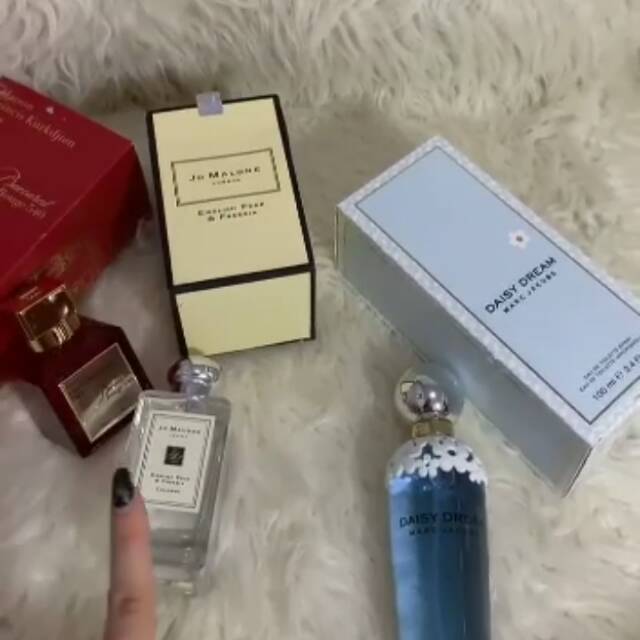 Paketan Parfum