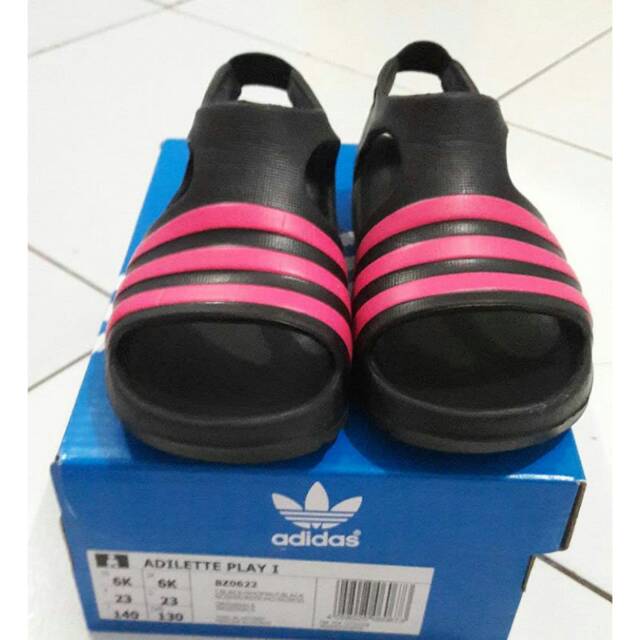 Adidas adilette pay