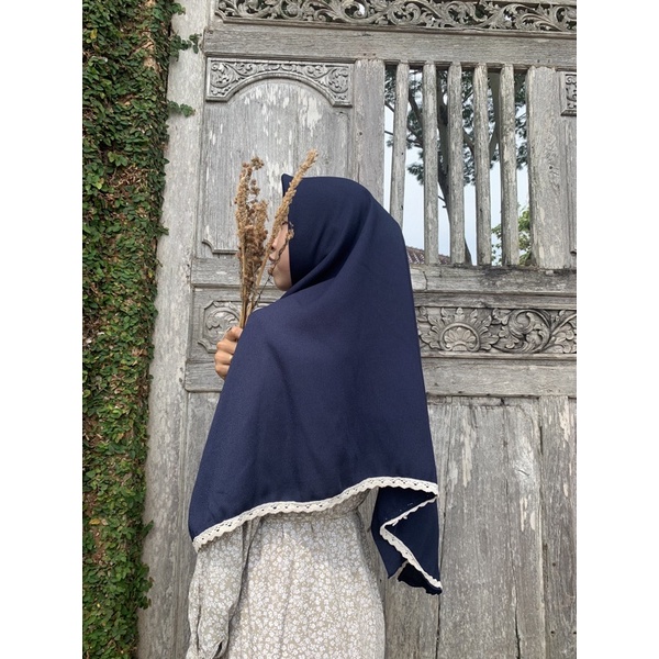 segi empat instan renda