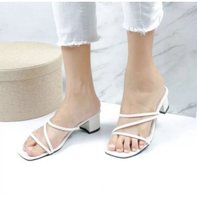 heels wanita