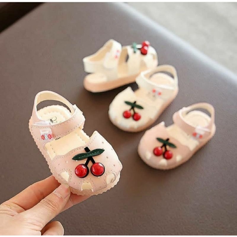 sepatu sandal