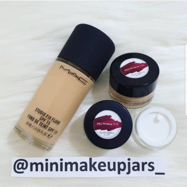 MAC Studio Fix Fluid SPF 15 share in jar foundation