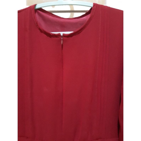 gamis pesta marun