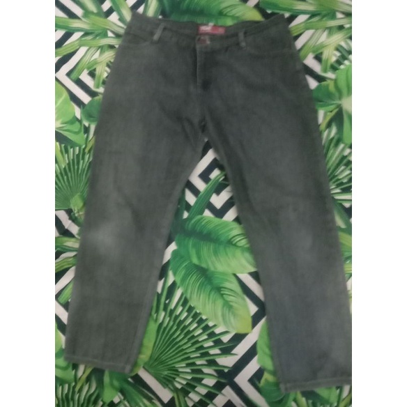 Celana Jeans