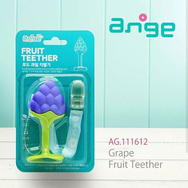 Ange Grape Ring Teether / Gigitan Bayi Anggur