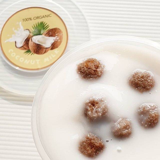 Organic Coconut Milk Slime
