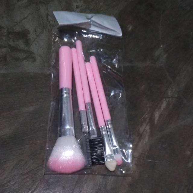 Set brush kosmetik