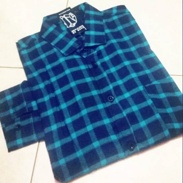 Kemeja flanel