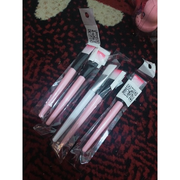 KUAS MASKAR MURAH