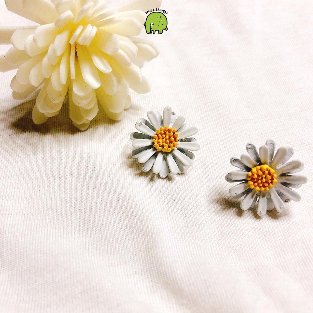 Anting Cewek Model Tusuk Motif