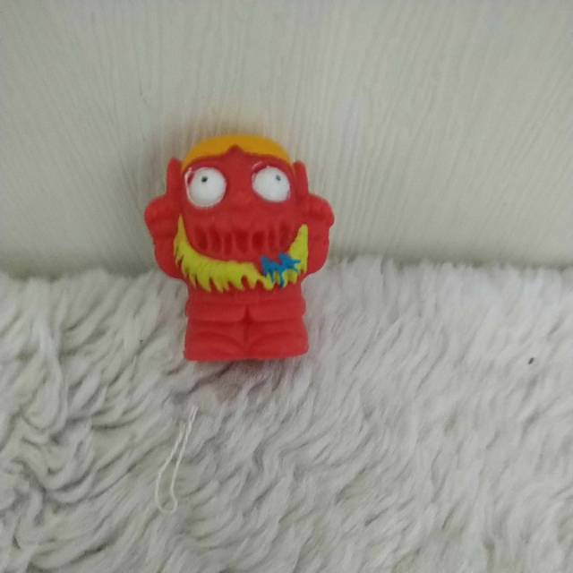 Trash pack merah 1