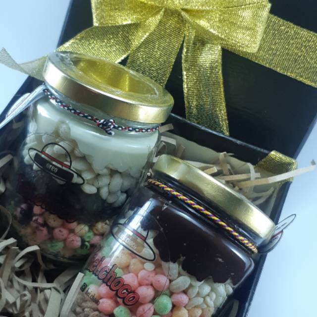 Paket hampers 2 jar