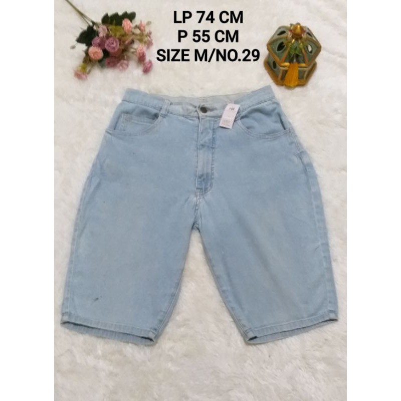 (196) CELANA JEANS
