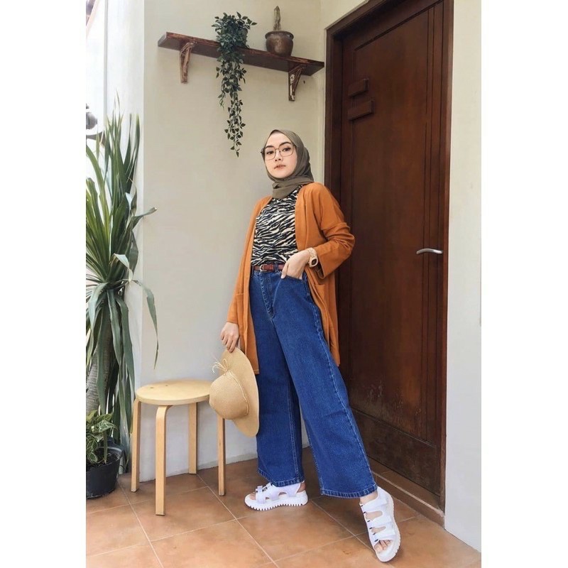 CELANAJEANS KULOT PULL&BEAR//UKURAN 27-30
