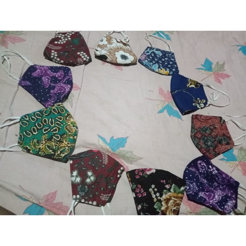Masker Kain 3 Lapis