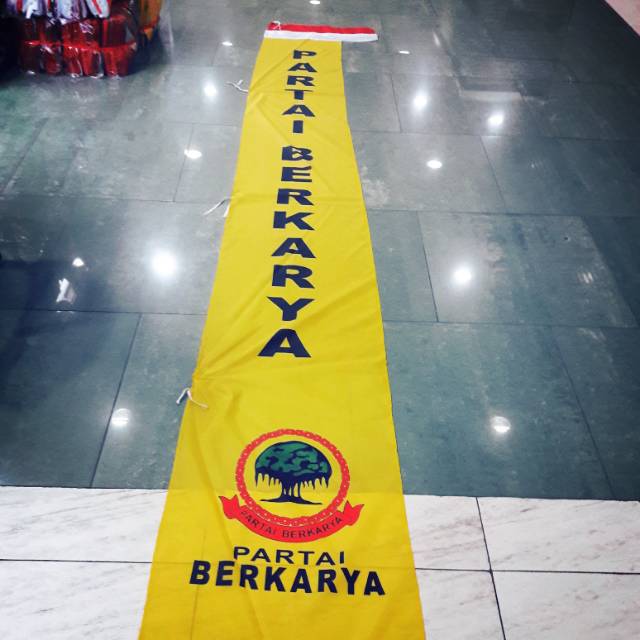 Umbul umbul partai berkarya