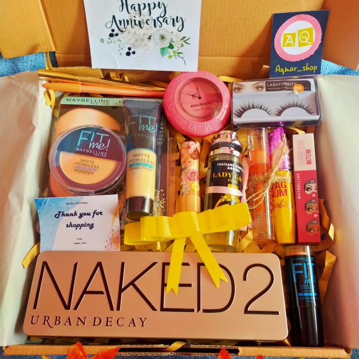 HAMPERS MAKEUP LENGKAP(GIFT BOX MAKEUP