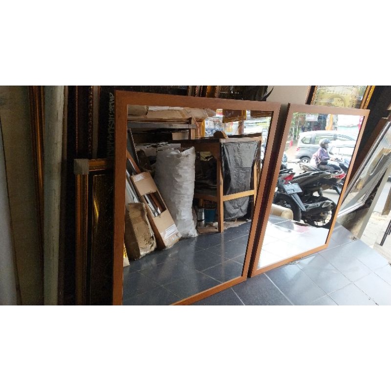 cermin dinding jumbo